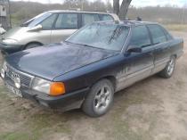 Audi 100